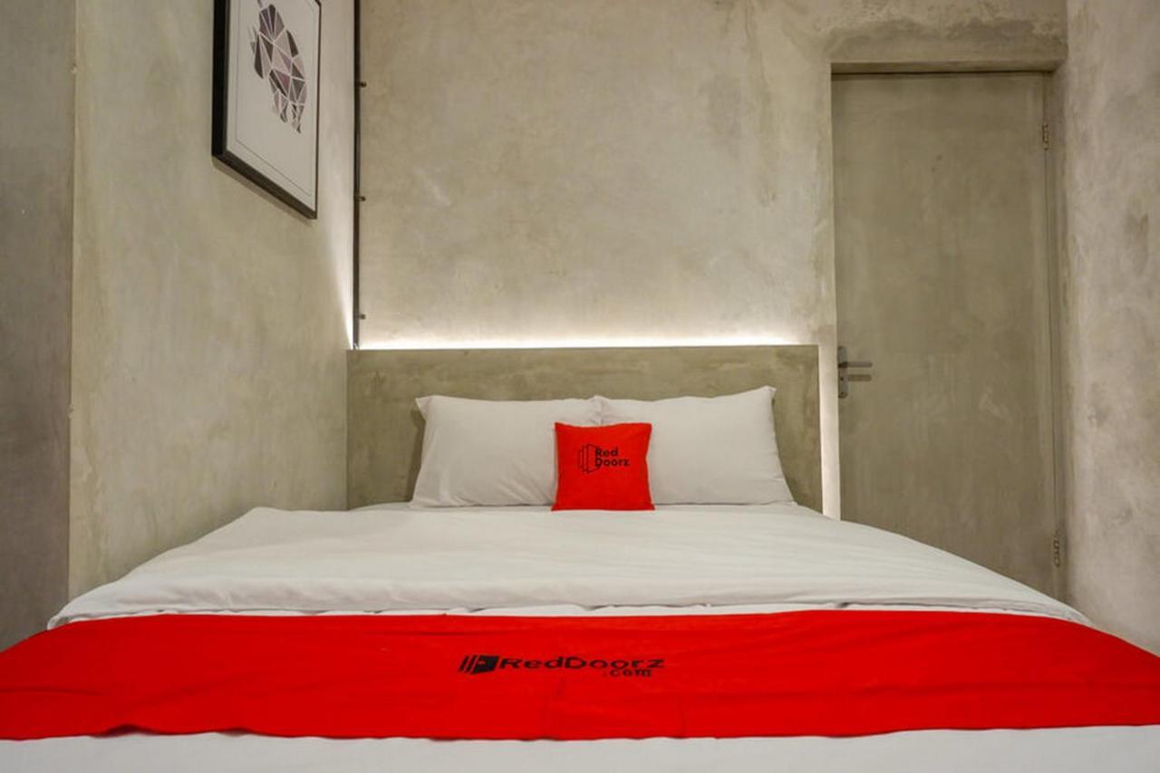 Reddoorz Plus Near Kawasan Sam Poo Kong 세마랑 외부 사진